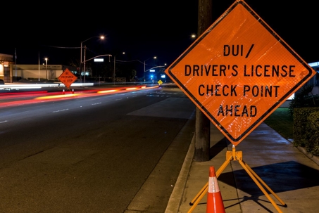 DUI checkpoint ahead sign
